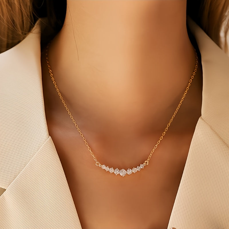 1 бр. Елегантен минималистичен меден извит медальон в златист цвят