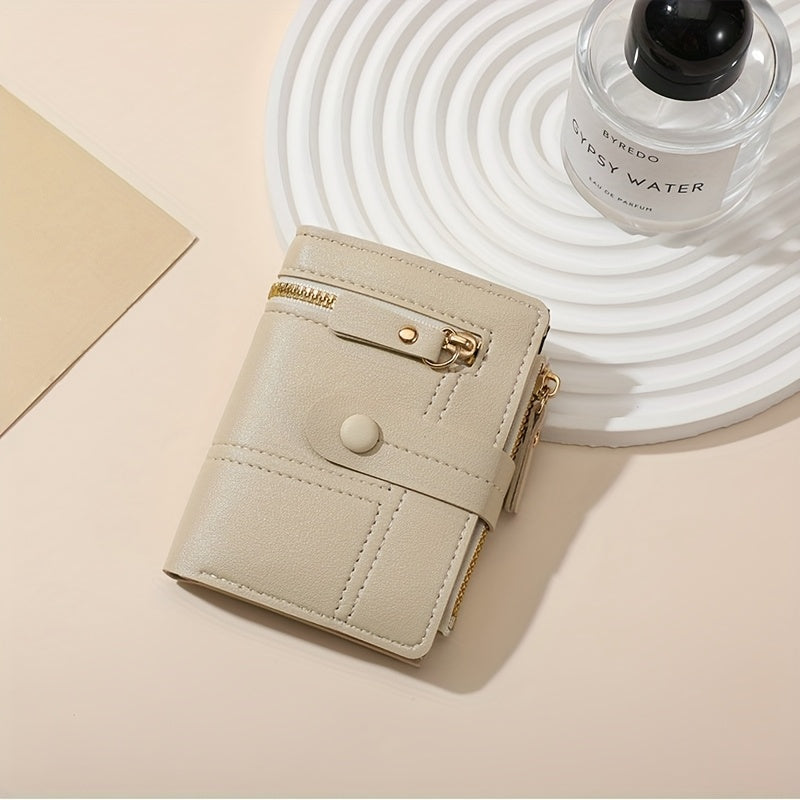 Дамски компактен портфейл с цип