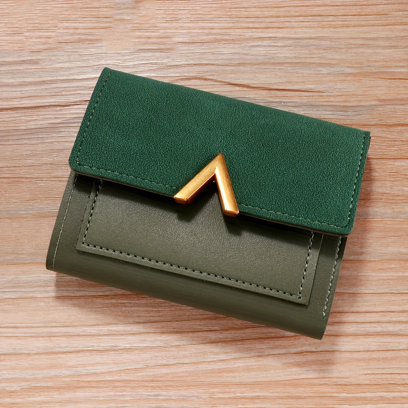 Дамски елегантен синтетичен портфейл с 3 секции